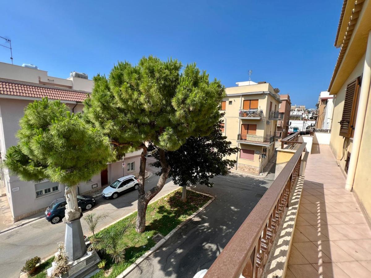 Casa Aieddu Hotel Terrasini Kültér fotó